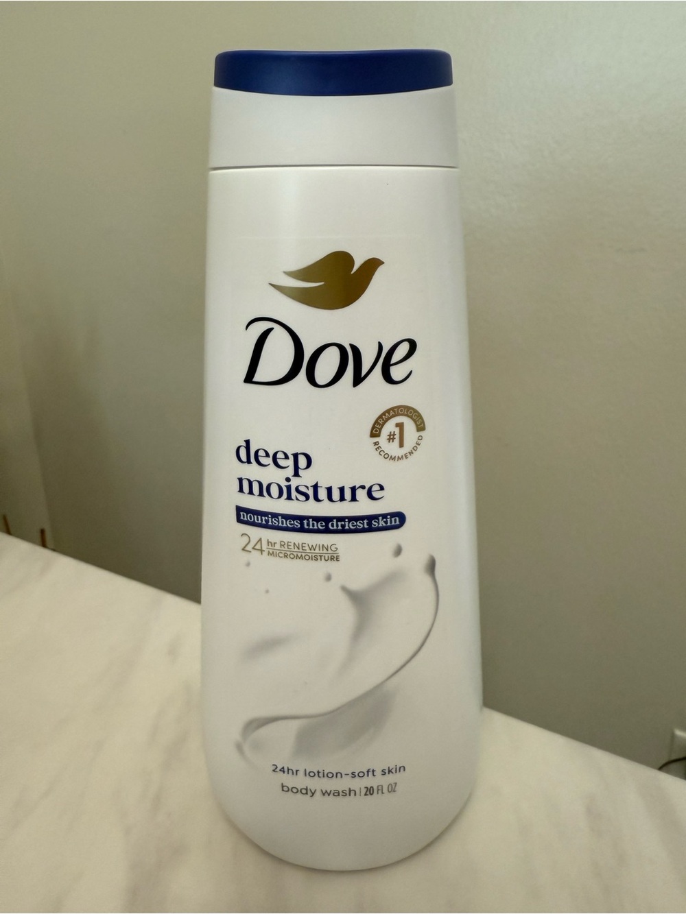 Dove Deep Moisture Body Wash - White with Blue Cap